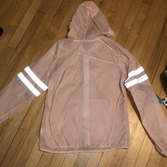 rain jacket - Picture 4 of 4